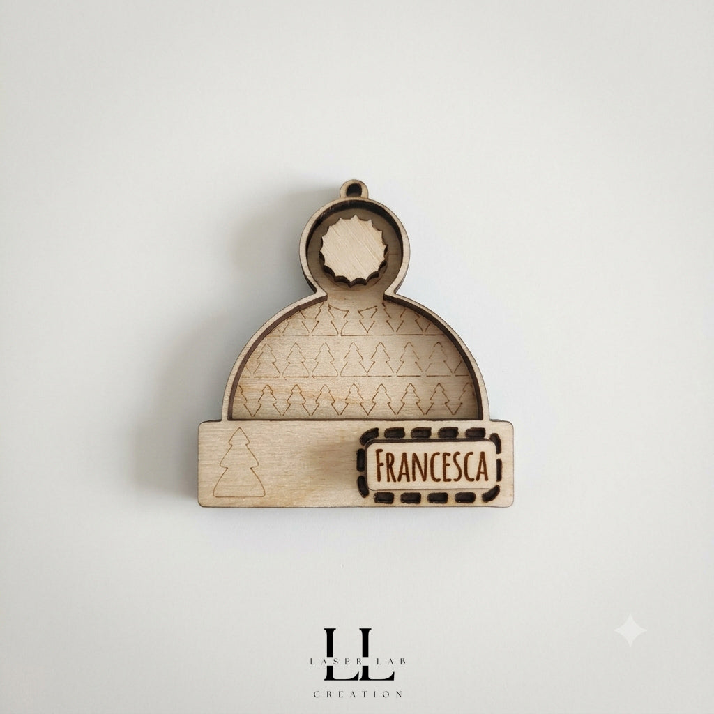 Berretti natalizi in legno personalizzati con nome
