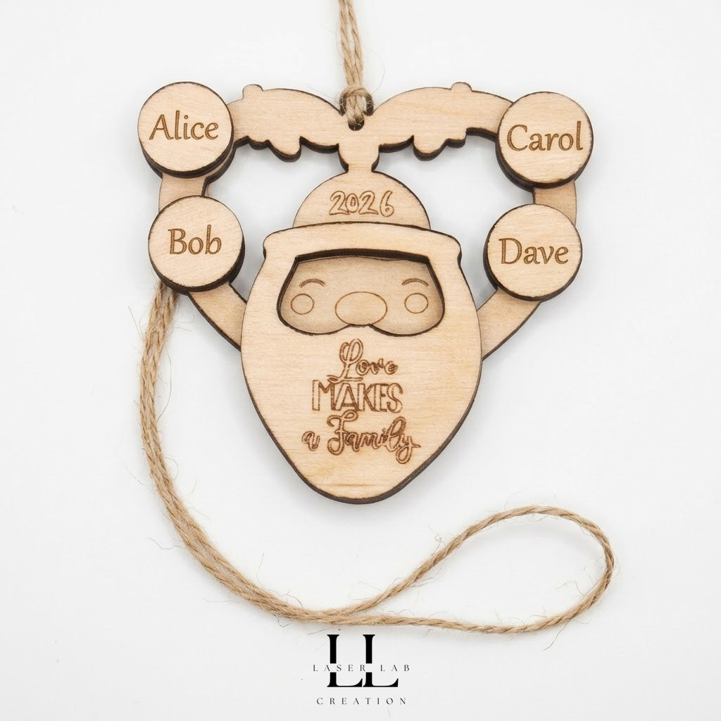 Decorazioni natalizie in legno personalizzabili con nomi o iniziali